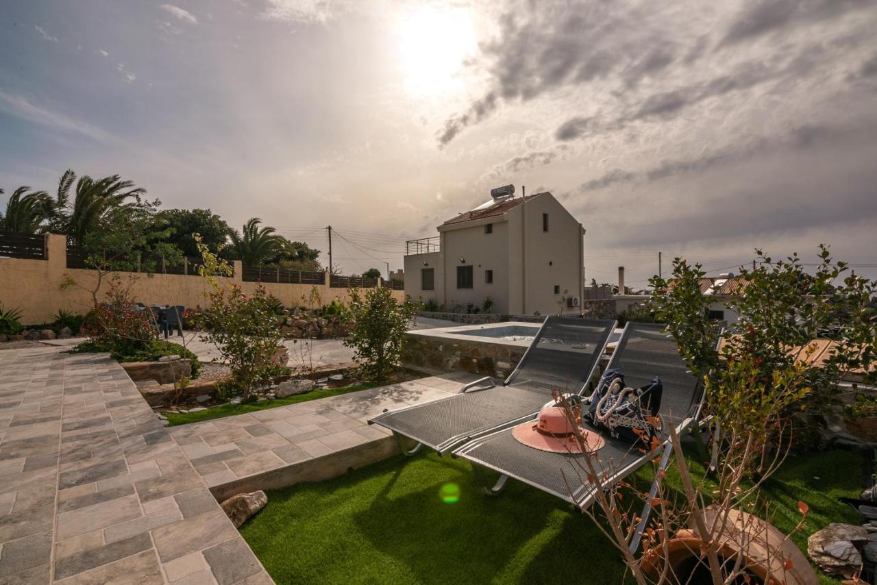 Pink Sand Villas Agios Pandeleimon  外观 照片